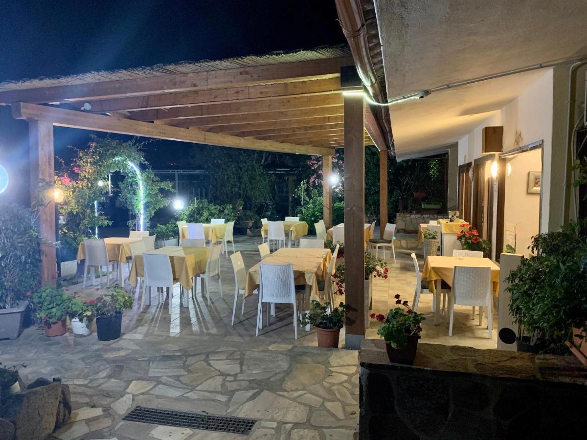 Residence Juniperus Costa Smeralda Екстериор снимка