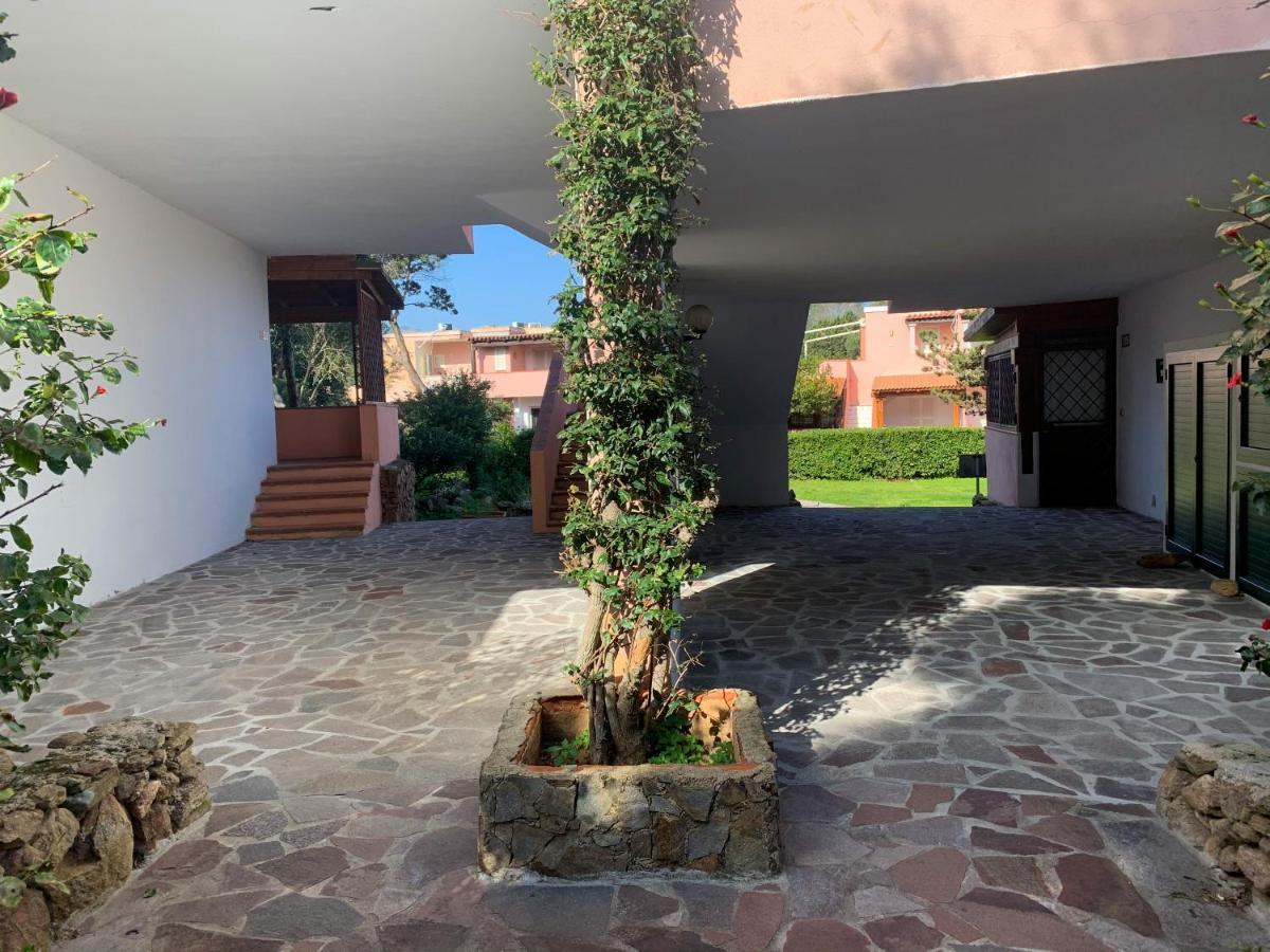Residence Juniperus Costa Smeralda Екстериор снимка
